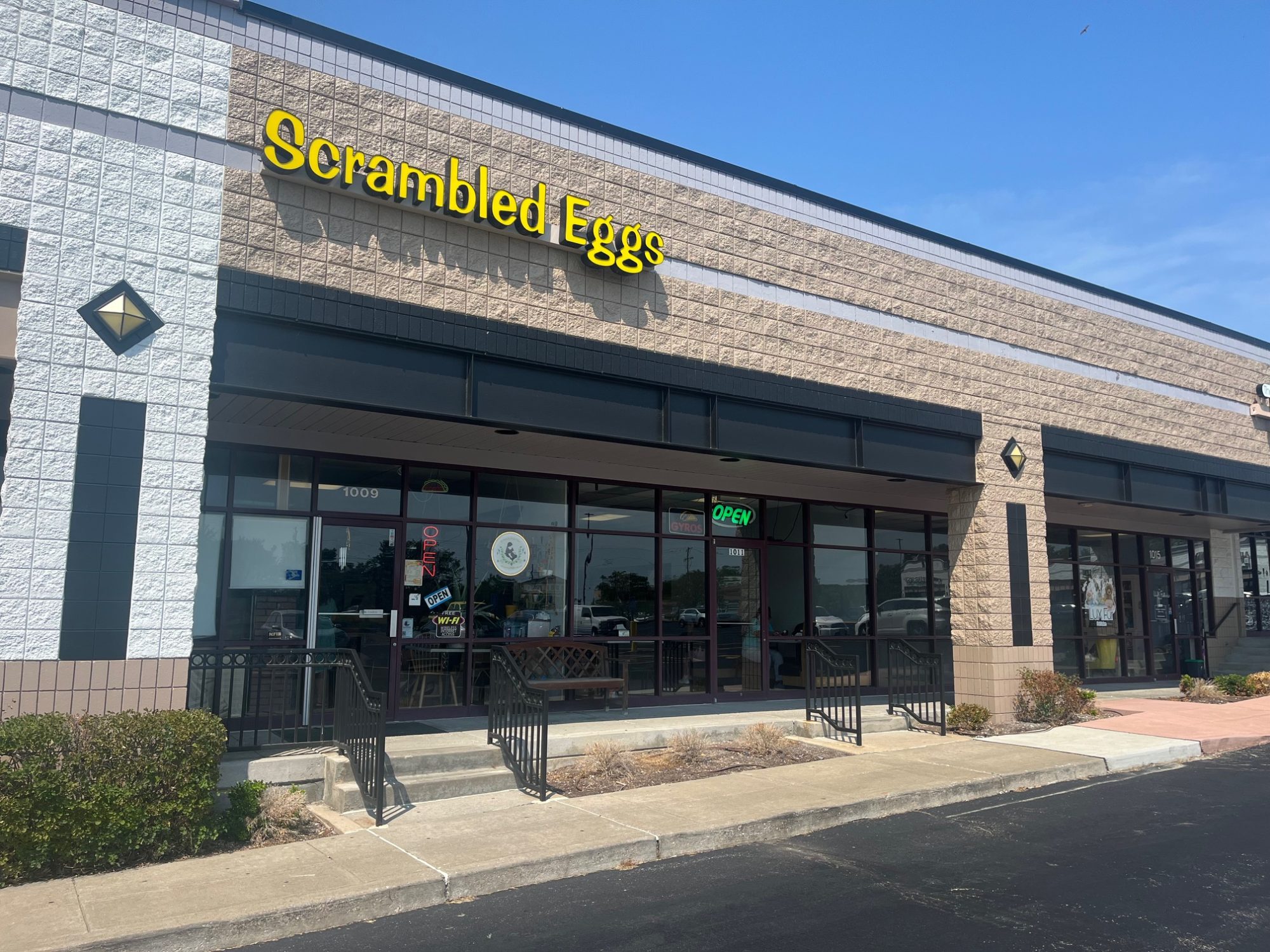 Scrambled Eggs Restaurant - Weldon Springs, MO