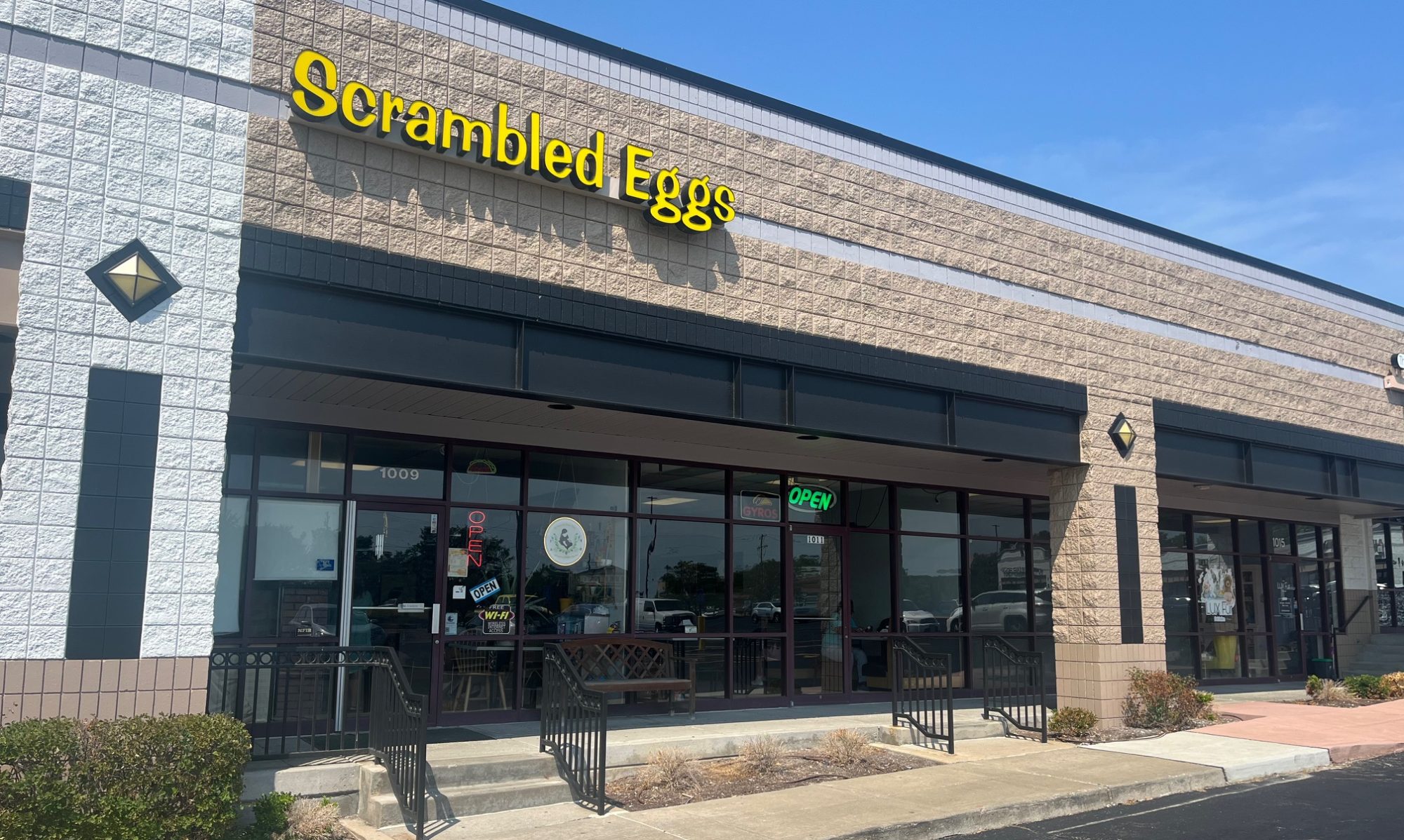 Scrambled Eggs Restaurant - Weldon Springs, MO